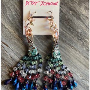 NIB Betsey Johnson Shake It Off Gold Chandelier Peacock Earrings